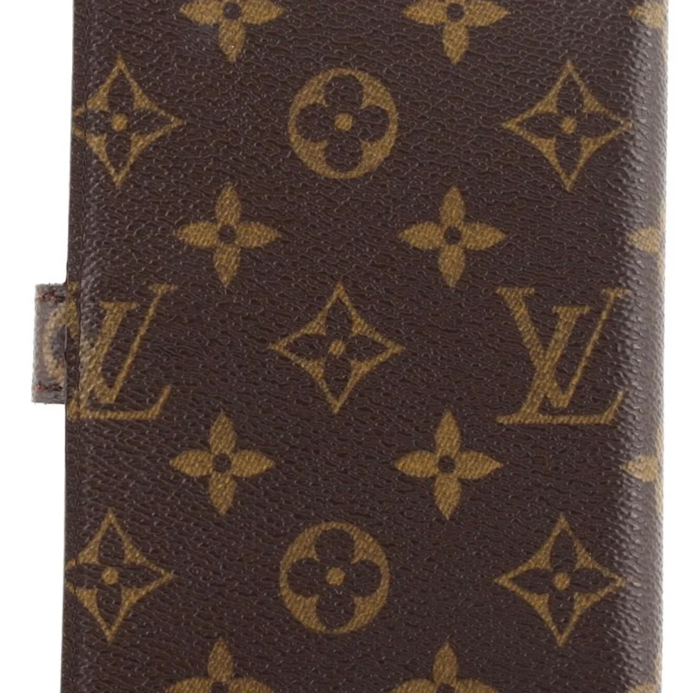Louis Vuitton PM agenda